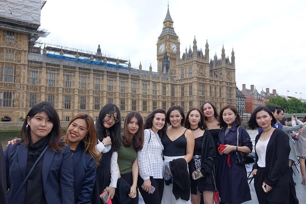 students at Houses of Parliament
